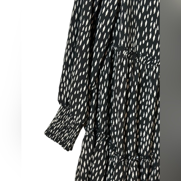 Loveriche Long Sleeves Dress Women’s size S Black/cream - Picture 6 of 12